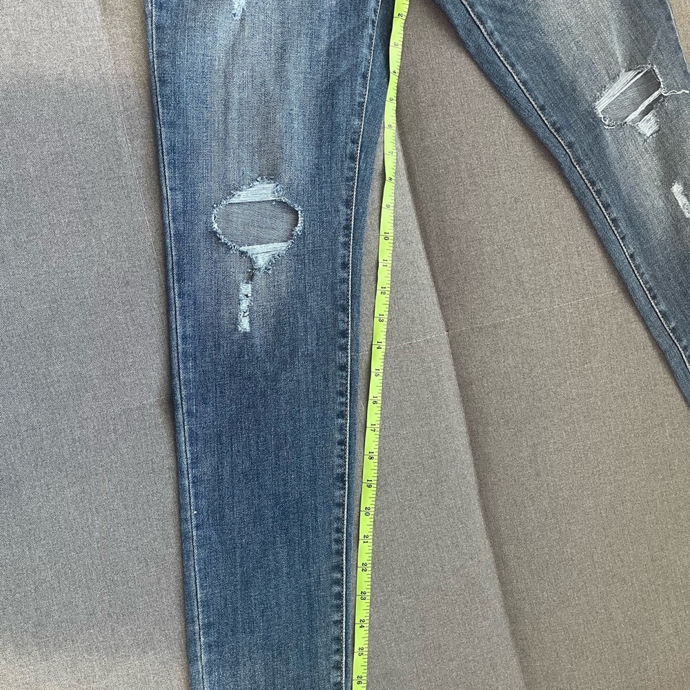 Levi's Blue Skinny Jeans for Women - Picture 5 of 6